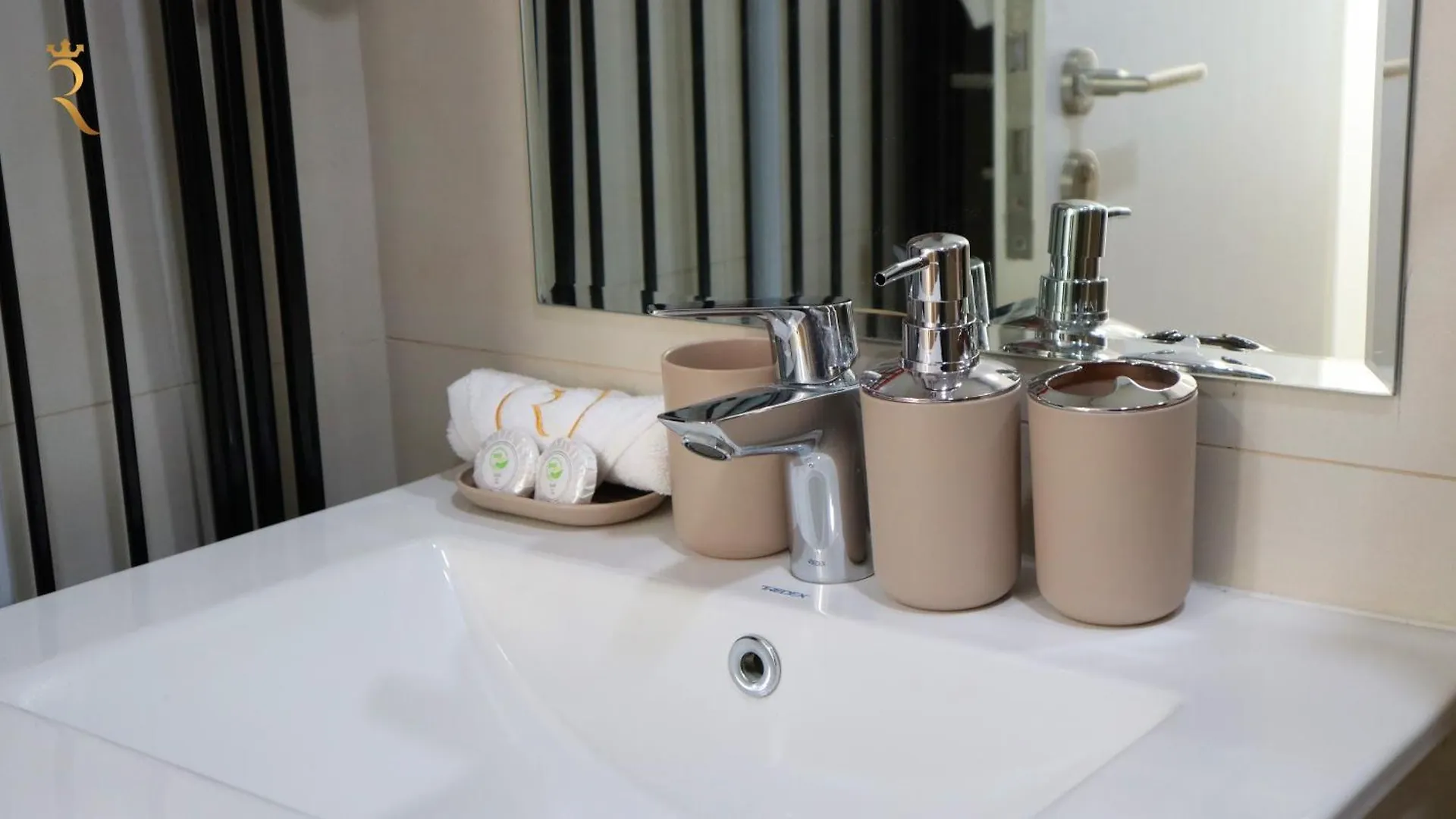 Grandiose Getaway Serene 1Br Oasis Apartment 0*, 아부다비 아랍에미리트