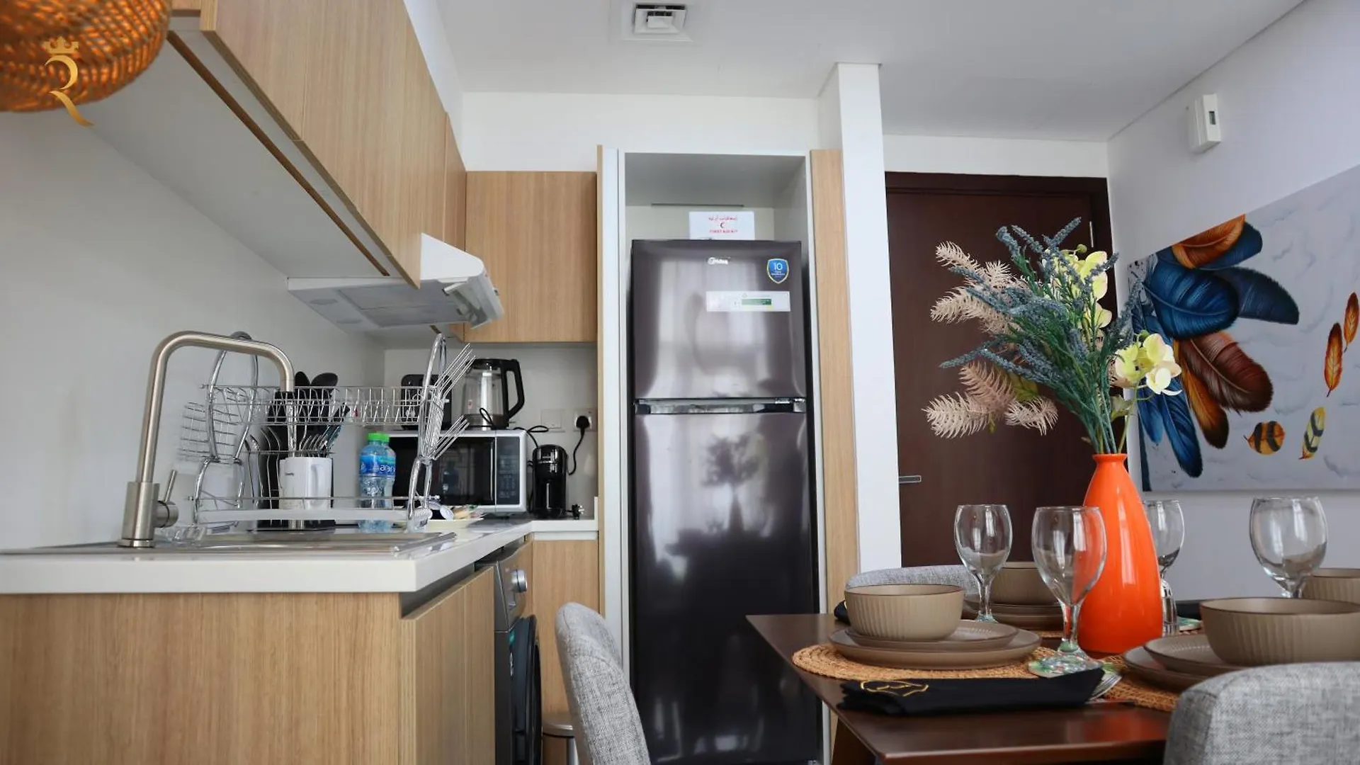 Grandiose Getaway Serene 1Br Oasis Apartment