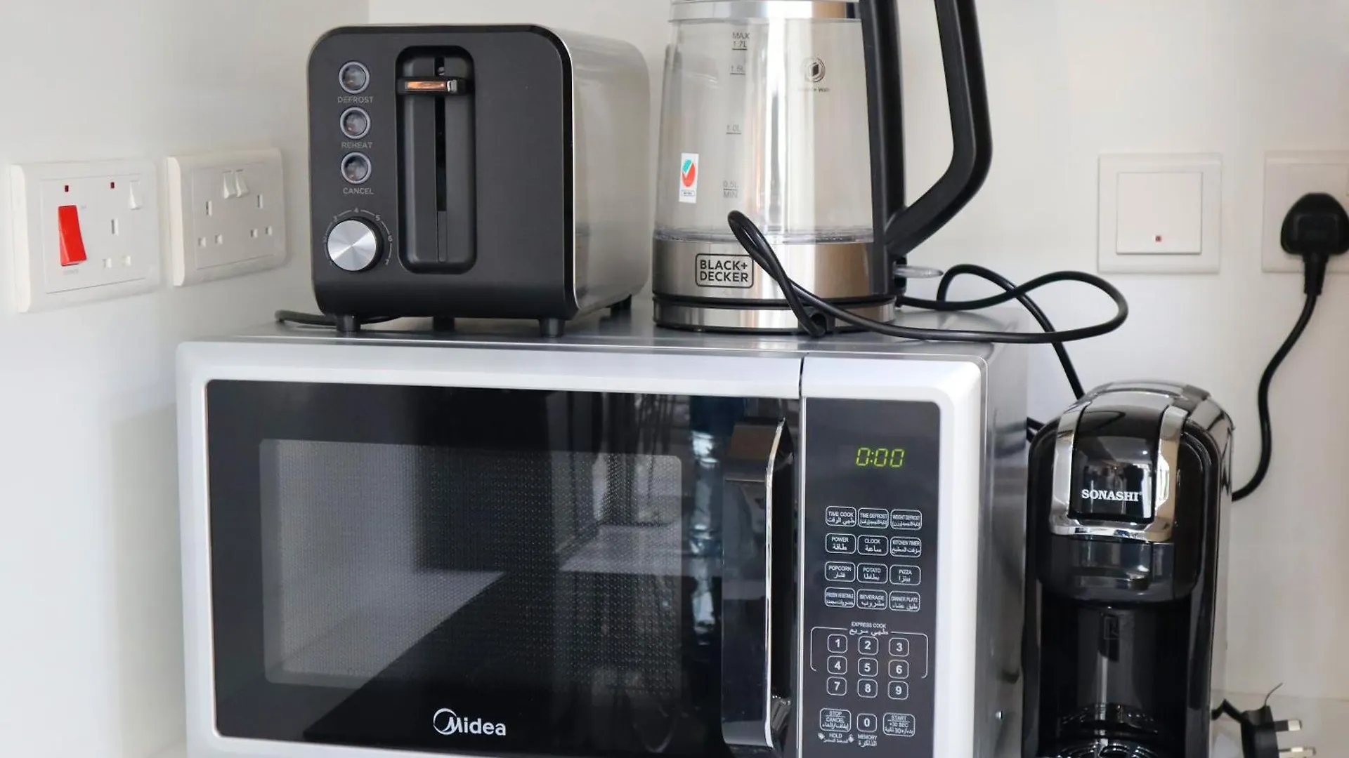 Grandiose Getaway Serene 1Br Oasis Apartment 0*, 아부다비